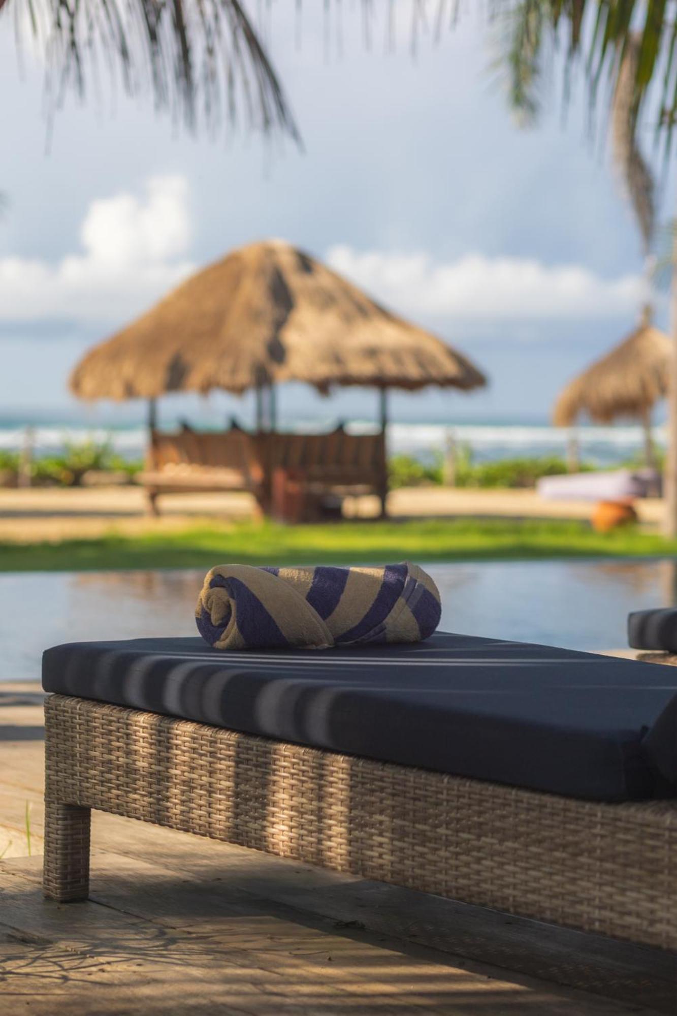 Segara Lombok Beach Resort Selong Belanak Eksteriør bilde