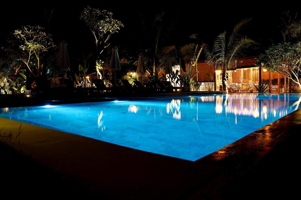 Segara Lombok Beach Resort Selong Belanak Eksteriør bilde