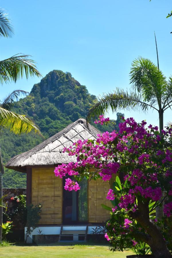 Segara Lombok Beach Resort Selong Belanak Eksteriør bilde
